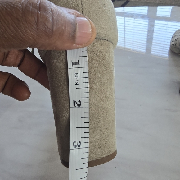 Gianni Bini Sage Green Suede CutOut Lace Up Booties Women 8.5M Block Heel - Picture 11 of 16